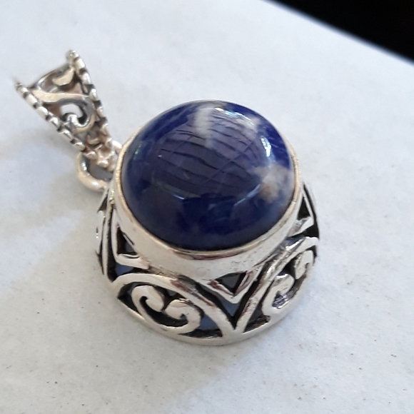 Round Sodalite Silver Pendant - Picture 6 of 6